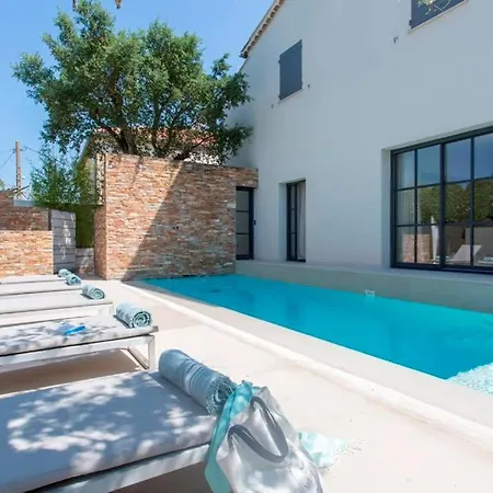 Villa Centro Homebooker * Σαιν-Τροπέ